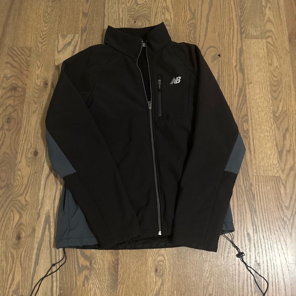 New Balance Men's Performance Jacket in Black and Gray